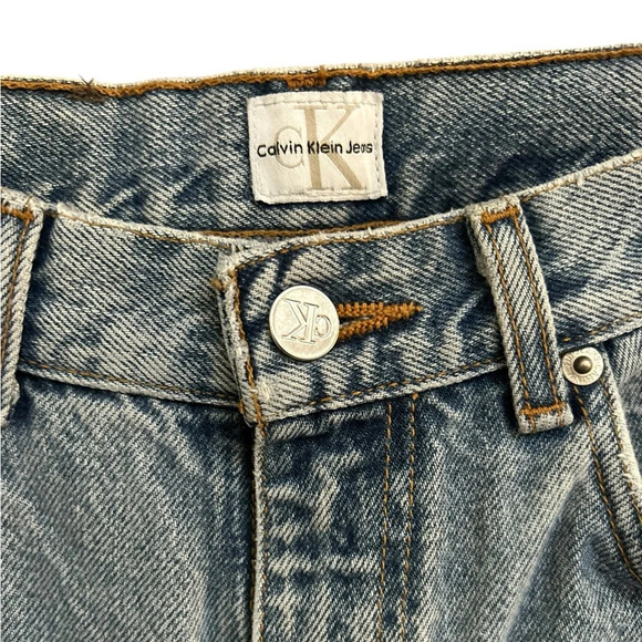 Women’s‎ Vintage Calvin Klein High Rise Light Double Stone Easy Fit Jean. Size 6 - Picture 3 of 9